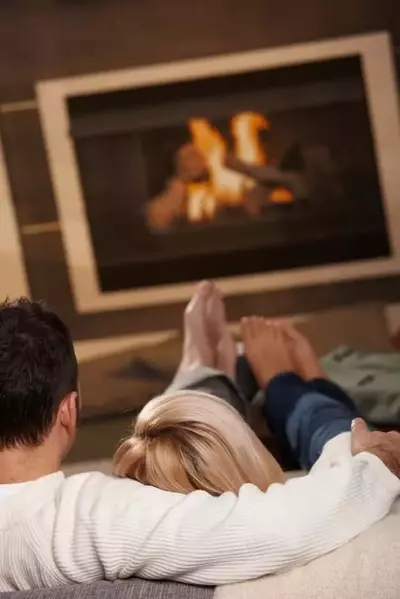 Couple relaxing as one of many Romantic Things to do in Gatlinburg