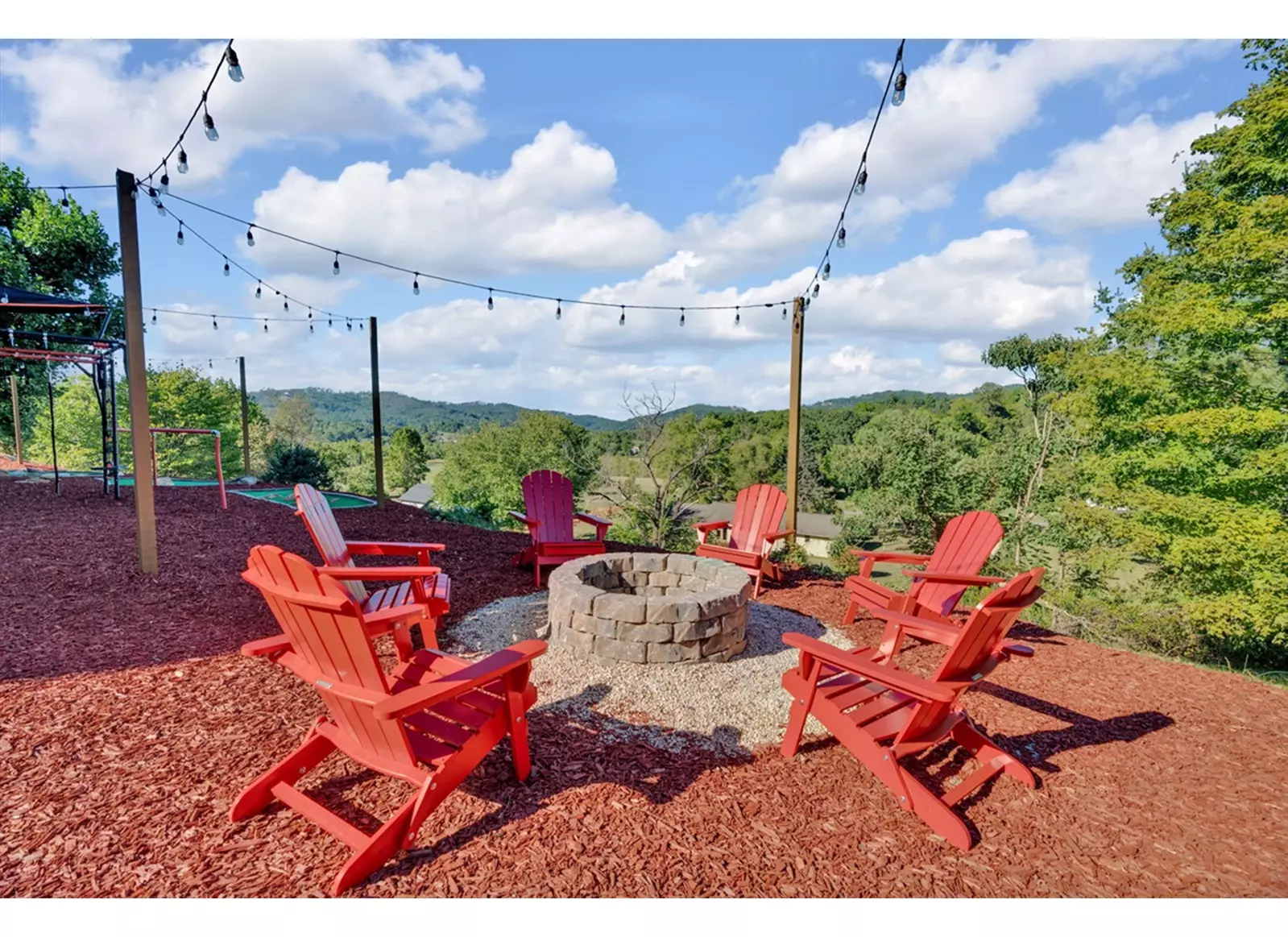 MAJESTIC ENTERTAINMENT