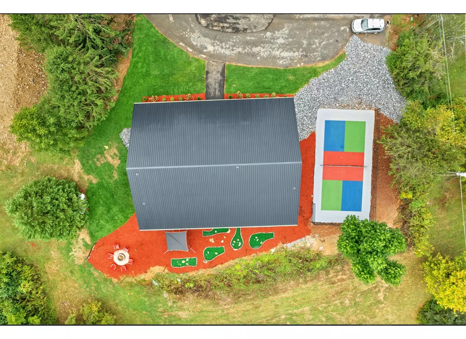 MAJESTIC ENTERTAINMENT