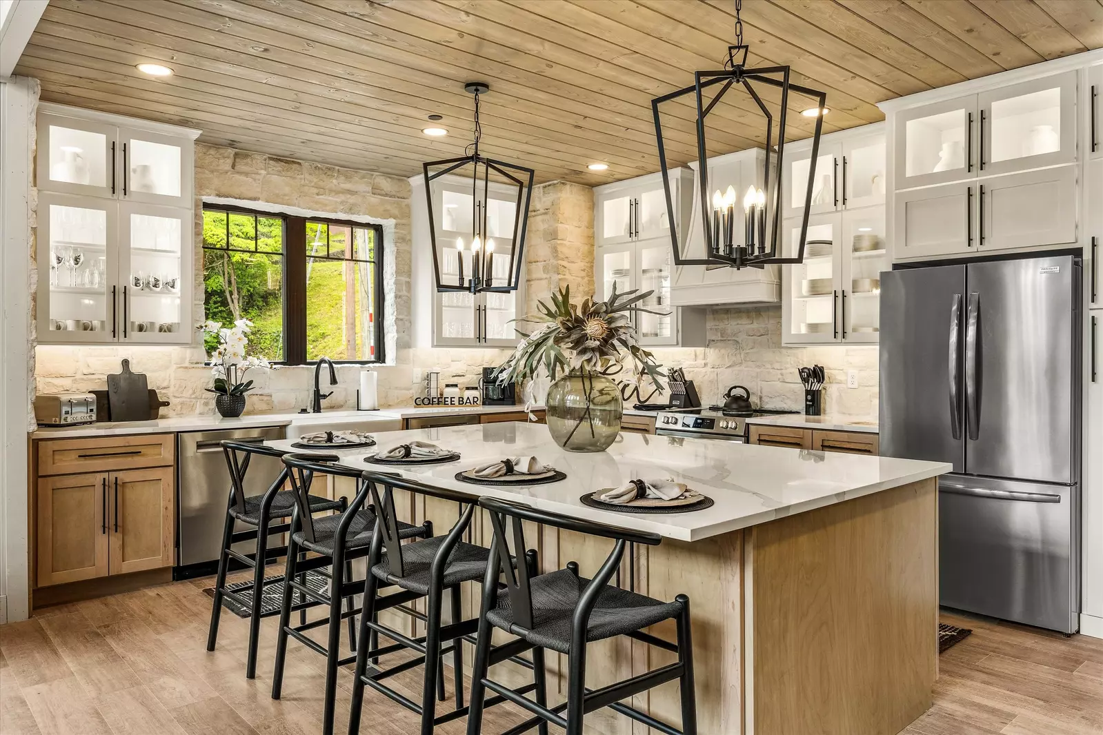 GREYSTONE HEIGHTS LODGE