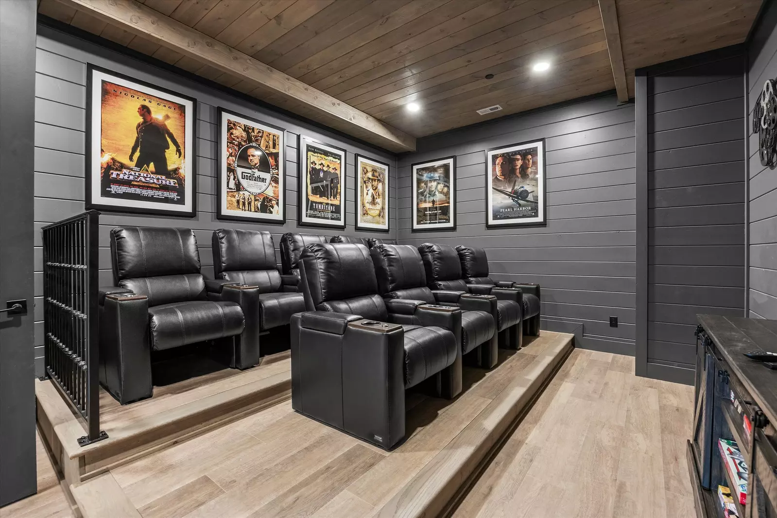 GREYSTONE HEIGHTS LODGE