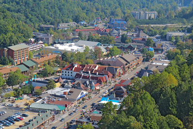 parkway in Gatlinburg