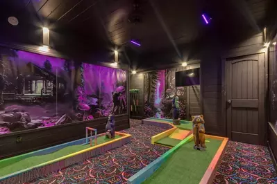 bear creek lodge is one of the best luxury cabins in pigeon forge tn for families